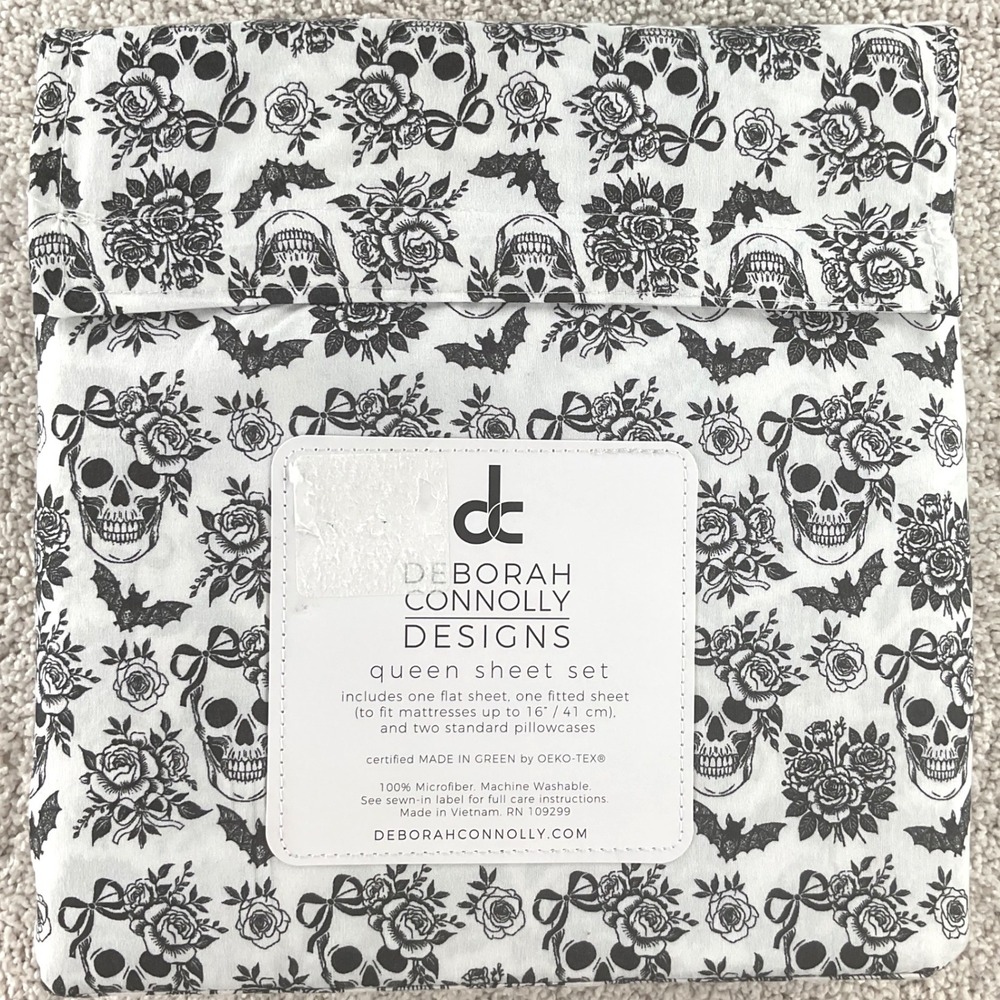 Deborah Connolly Designs Queen Sheet Set Skull Bat Floral Gothic Black White NEW - Picture 3 of 5